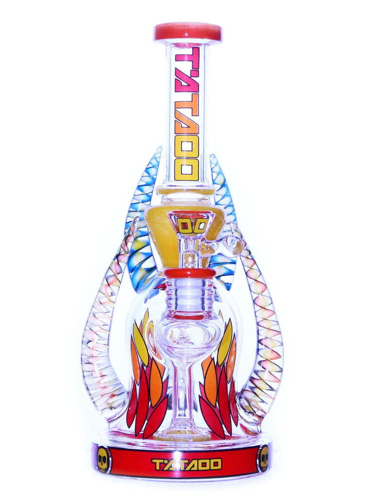 Lookah Tataoo Glass - Quadruple Horn Fire Skull Rig (10